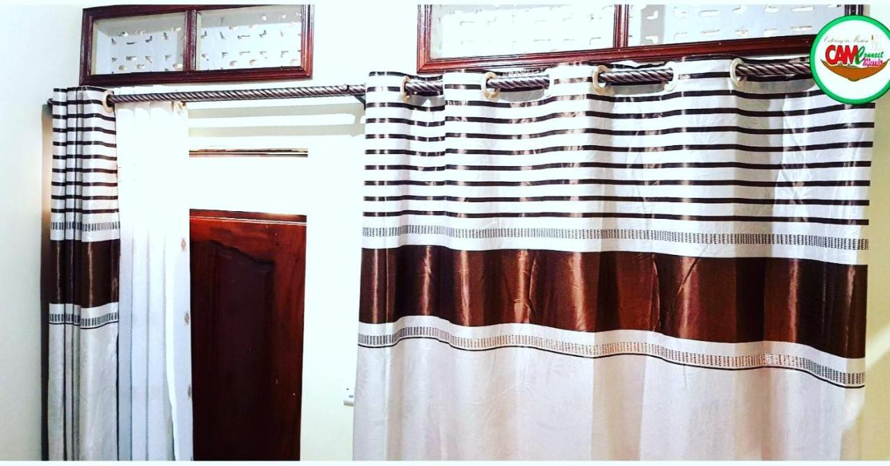 Cam Connect Motel Koboko Zewnętrze zdjęcie